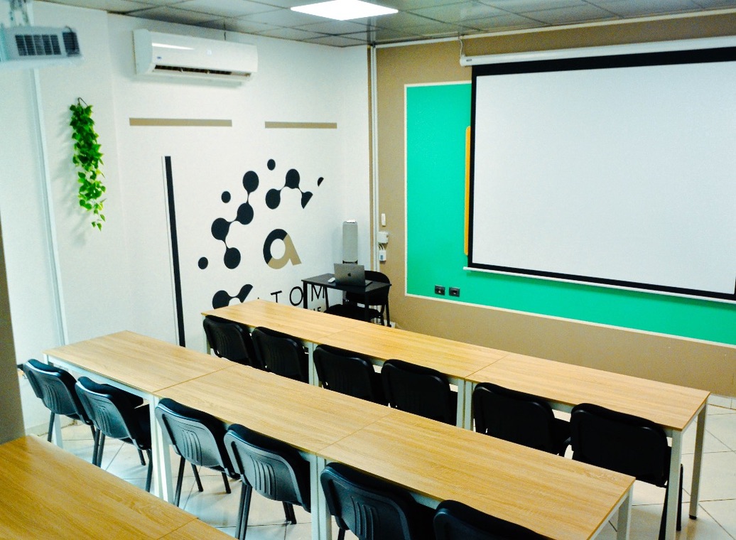 Salle de Formation ATOM Salle Formation Classroom
